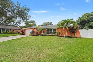 2675 Red Oak Ct, Clearwater, FL 33761 - Photo 2