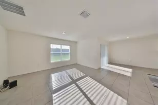 16782 Carlton Pond St, Wimauma, FL 33598 - Photo 8