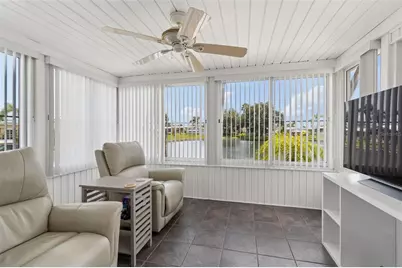 18 Mountain Laurel Drive, Palm Harbor, FL 34684 - Photo 14