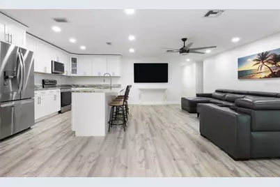 7254 55th Avenue N, Saint Petersburg, FL 33709 - Photo 8