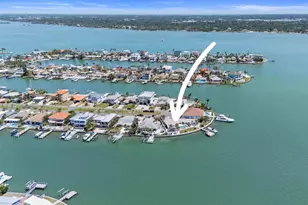11050 7th St E, Treasure Island, FL 33706 - Photo 18