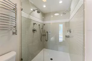 11050 7th St E, Treasure Island, FL 33706 - Photo 56