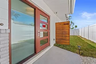 11050 7th St E, Treasure Island, FL 33706 - Photo 72