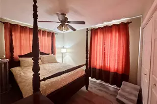 7507 Coral Vine Ln, Tampa, FL 33619 - Photo 16
