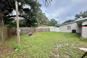7507 Coral Vine Ln, Tampa, FL 33619 - Photo 26