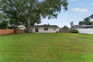 3414 King George Ln, Seffner, FL 33584 - Photo 52