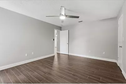 107 Elm Square S, Lakeland, FL 33813 - Photo 16