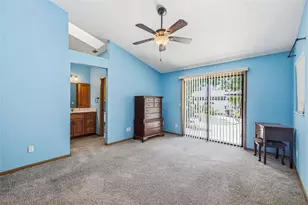 10752 126th Ave, Largo, FL 33778 - Photo 16