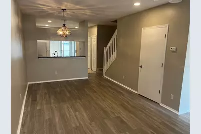 331 Countryside Key Boulevard, Oldsmar, FL 34677 - Photo 2
