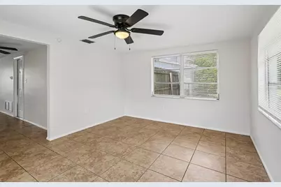 7821 Sagebrush Drive, Port Richey, FL 34668 - Photo 12