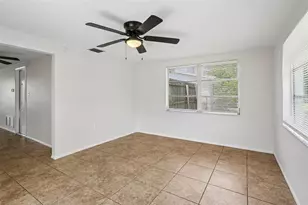7821 Sagebrush Dr, Port Richey, FL 34668 - Photo 12