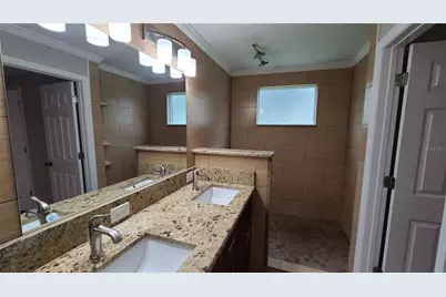 1718 Cardinal Dr, Clearwater, FL 33759 - Photo 22