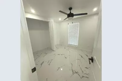 7019 Fountain Avenue, Tampa, FL 33634 - Photo 8