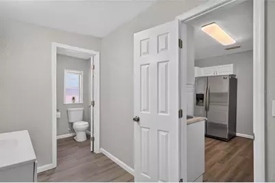 411 12th Avenue E, Bradenton, FL 34208 - Photo 10