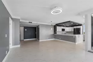 6265 Sun Blvd, Saint Petersburg, FL 33715 - Photo 14