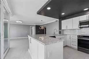 6265 Sun Blvd, Saint Petersburg, FL 33715 - Photo 8
