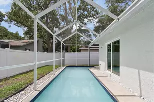 12041 68th St, Largo, FL 33773 - Photo 50