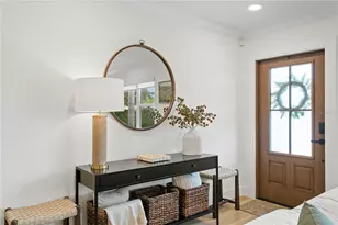 154 45th Ave NE, Saint Petersburg, FL 33703 - Photo 4