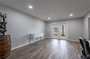 16142 Breakwater Ln, Spring Hill, FL 34610 - Photo 4