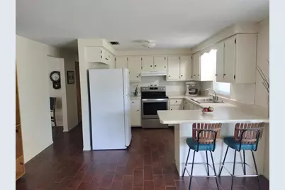 39133 5th Avenue, Zephyrhills, FL 33542 - Photo 4