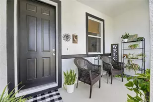 203 Star Shell Dr, Apollo Beach, FL 33572 - Photo 4