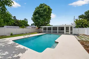 6172 59th Pl N, Saint Petersburg, FL 33709 - Photo 24