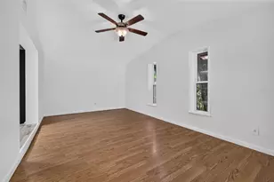 6172 59th Pl N, Saint Petersburg, FL 33709 - Photo 4