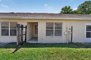 658 Green Valley Rd, Palm Harbor, FL 34683 - Photo 8