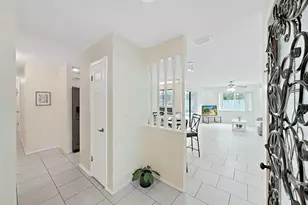 6996 122nd Dr, Largo, FL 33773 - Photo 4
