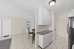6996 122nd Dr, Largo, FL 33773 - Photo 16