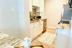 3925 W Bay View Ave, Tampa, FL 33611 - Photo 14