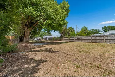 517 Hampton Avenue NE, Saint Petersburg, FL 33703 - Photo 22