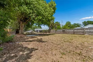 517 Hampton Ave NE, Saint Petersburg, FL 33703 - Photo 22