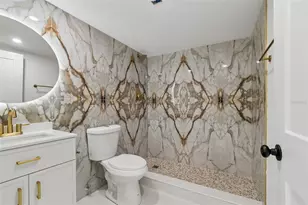 517 Hampton Ave NE, Saint Petersburg, FL 33703 - Photo 10
