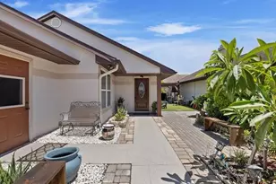 10903 Landon Ln, Tampa, FL 33635 - Photo 4