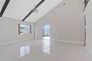 2655 Barksdale Ct, Clearwater, FL 33761 - Photo 4