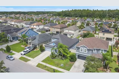 1571 Montgomery Bell Rd, Wesley Chapel, FL 33543 - Photo 4