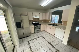 8530 Quarter Horse Dr, Riverview, FL 33578 - Photo 6