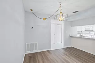 3806 Staysail Ln, Holiday, FL 34691 - Photo 14
