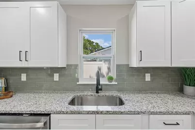 5802 12th Avenue S, Tampa, FL 33619 - Photo 8