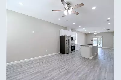 509 E Lake Avenue, Tampa, FL 33603 - Photo 10