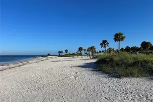 1414 Gulf Rd, Tarpon Springs, FL 34689 - Photo 40