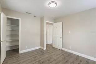 320 E Althea Ave, Tampa, FL 33612 - Photo 18