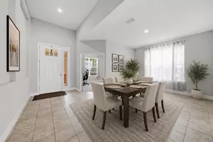 34014 Astoria Cir, Wesley Chapel, FL 33545 - Photo 6