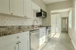 2553 18th Ave N, Saint Petersburg, FL 33713 - Photo 4