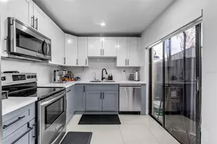 14932 SW 89th St, Miami, FL 33196 - Photo 10