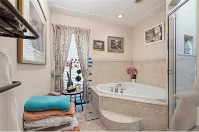 1818 Dolphin Boulevard S, Saint Petersburg, FL 33707 - Photo 40