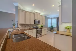 4919 Marble Springs Cir, Wimauma, FL 33598 - Photo 2