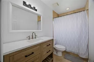 7003 Larimer Ct, Tampa, FL 33615 - Photo 18
