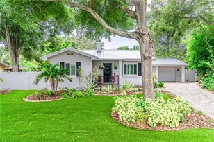 131 Valencia Dr, Dunedin, FL 34698 - Photo 38